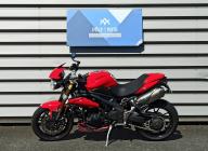 TRIUMPH SPEED TRIPLE 1050