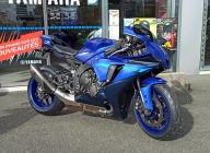 YAMAHA YZF 1000 R1