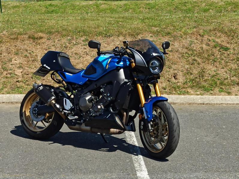 YAMAHA XSR 900
