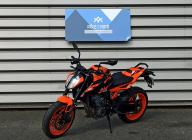 KTM 890 DUKE
