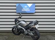 SUZUKI GSR 600